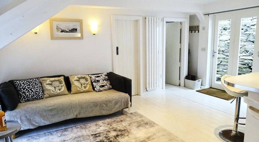 Photo of King Arthur's Neighbour