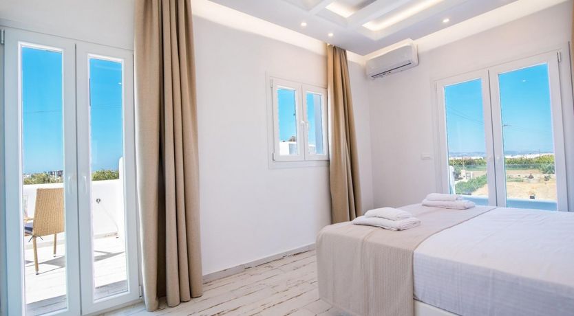 Photo of Naxos Nature