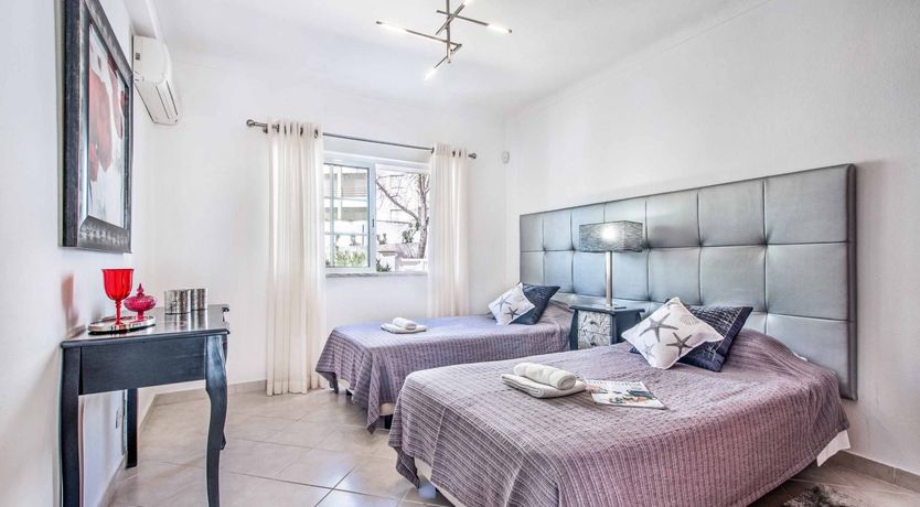 Photo of The Long Stretch