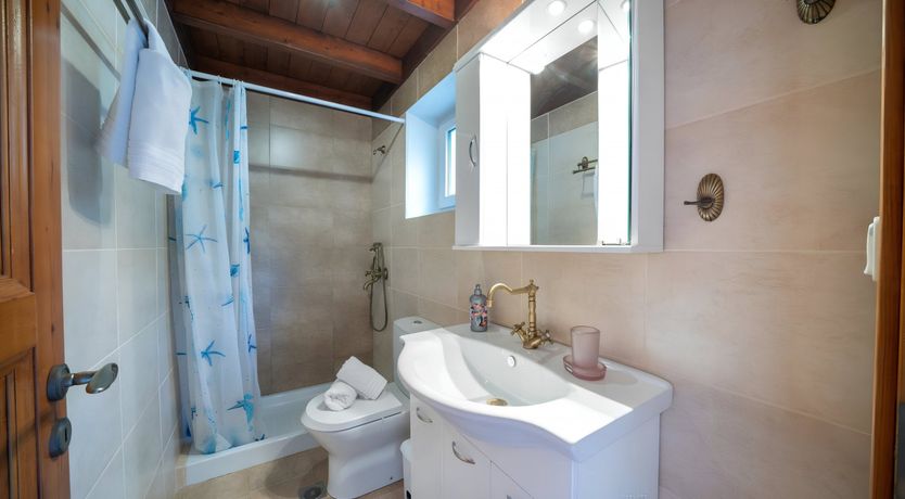 Photo of Pomegranate & Lemon