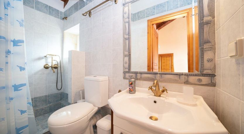 Photo of Pomegranate & Lemon