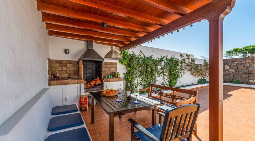 Photo of Carmen Canary