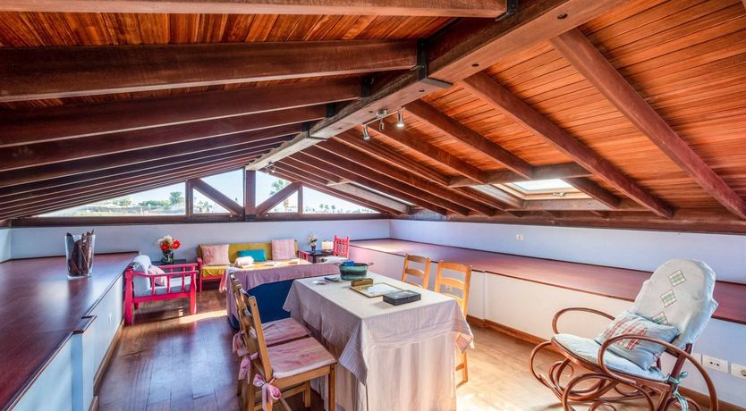 Photo of Carmen Canary