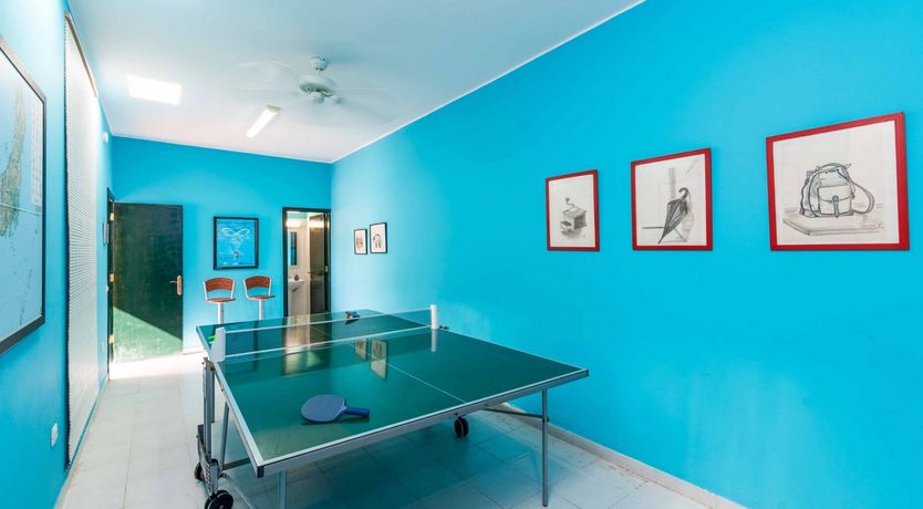 Photo of Carmen Canary