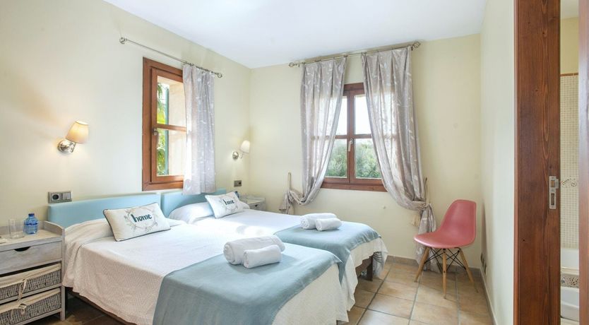 Photo of The Spanish Pearl