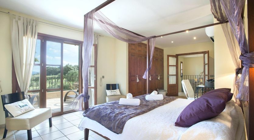 Photo of The Spanish Pearl