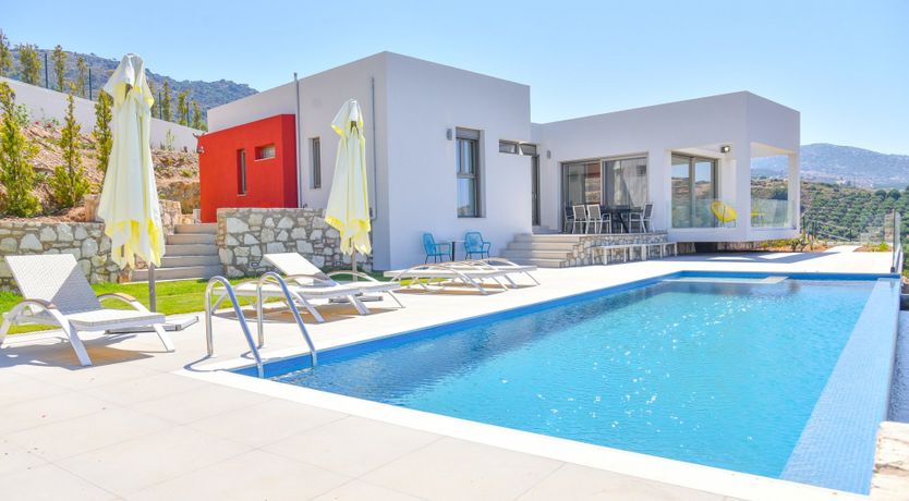 Photo of Golden Grecia