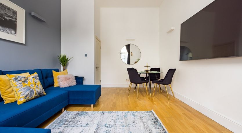 Photo of Chelsea Gardens