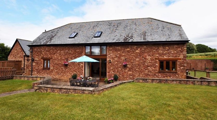 Photo of 4 Bed in Beggearnhuish