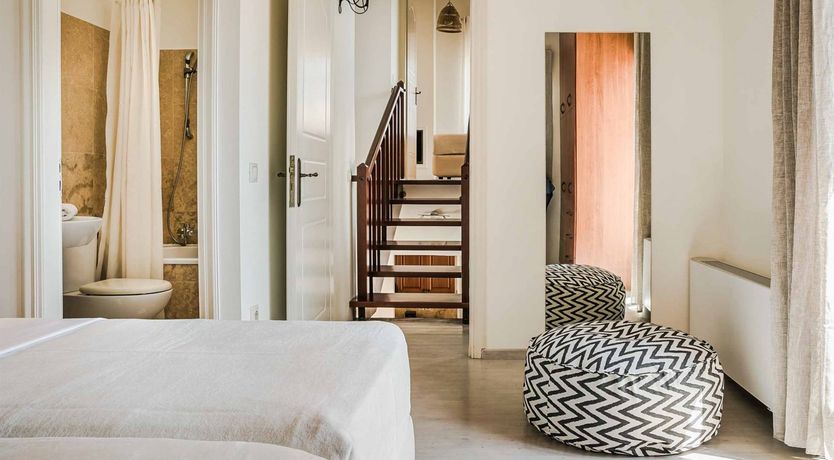 Photo of Penelope's Neighbour