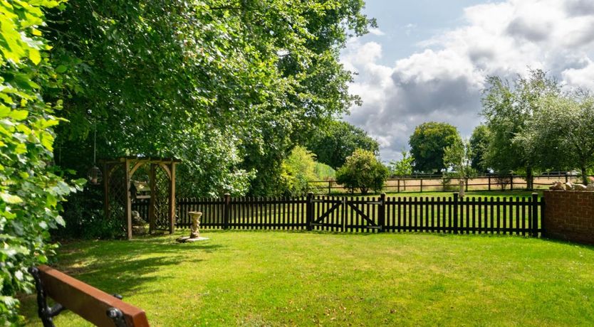 Photo of 1 Bed in Taunton