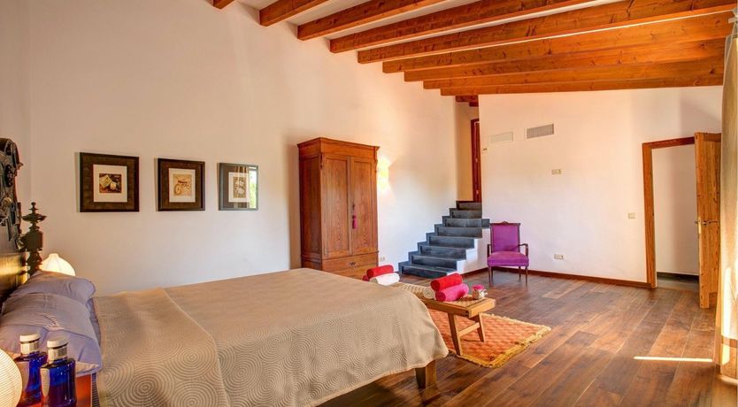 Photo of The Sunflower Field