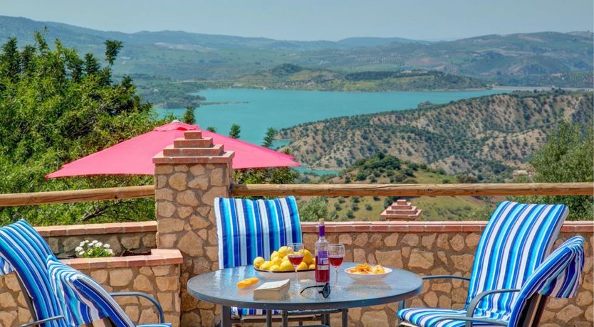 Photo of Palm Trees & Peacocks