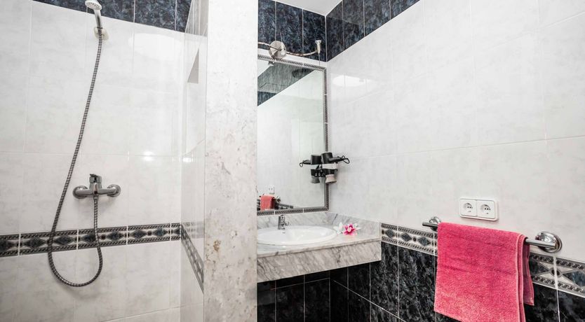 Photo of Ivory Atlantis