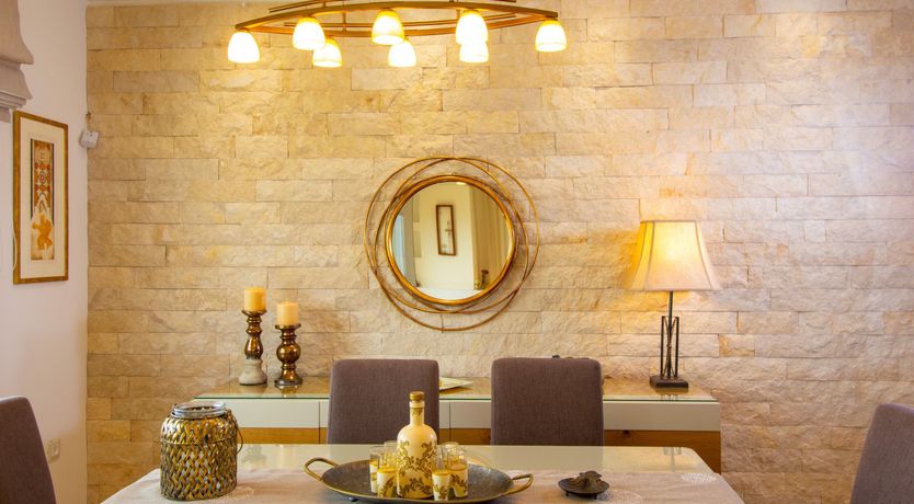 Photo of Saffron & Sea Salt