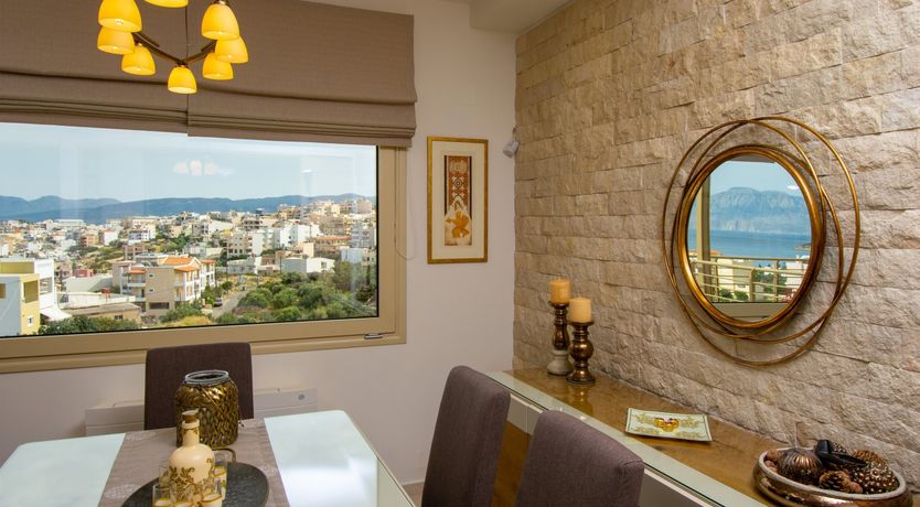 Photo of Saffron & Sea Salt