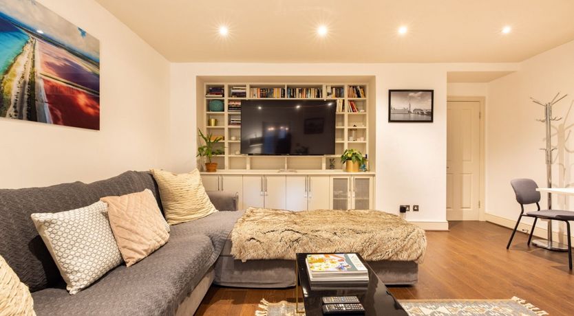 Photo of The Pink Poppy