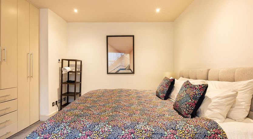 Photo of The Pink Poppy