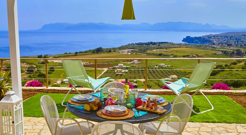 Photo of Seaside Seclusion