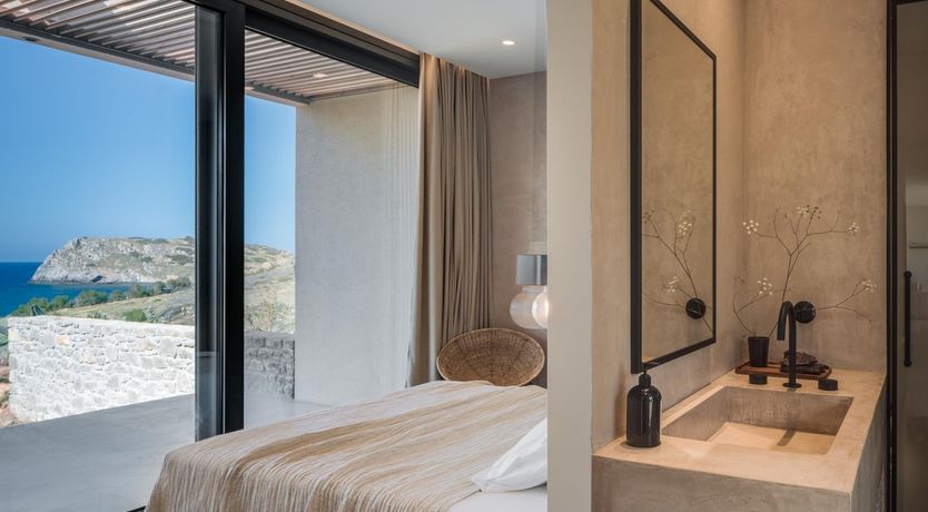 Photo of Mochlos Minimalism