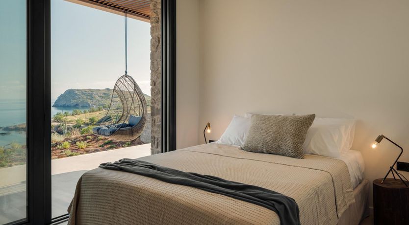 Photo of Mochlos Minimalism