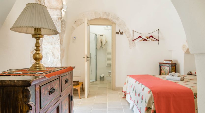 Photo of Almond & Pear