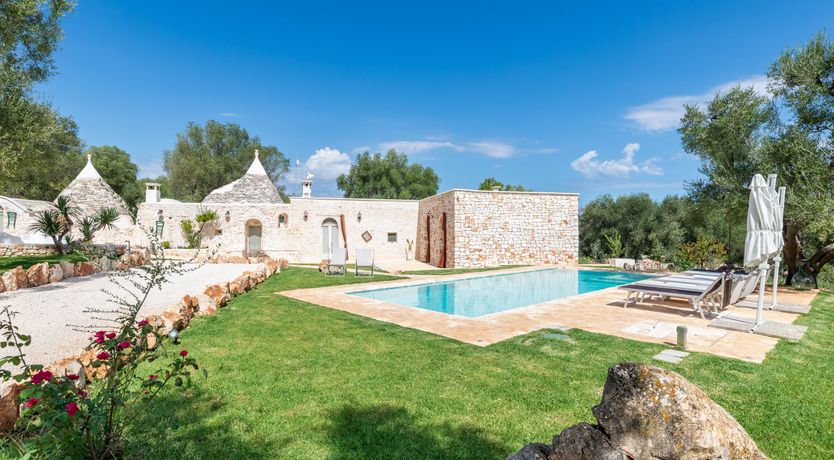 Photo of Almond & Pear