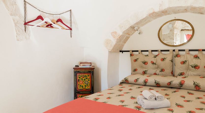 Photo of Almond & Pear