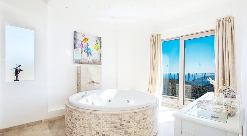 Photo of Cappuccino & Chocolate