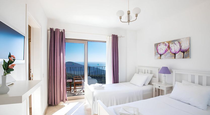 Photo of Cappuccino & Chocolate