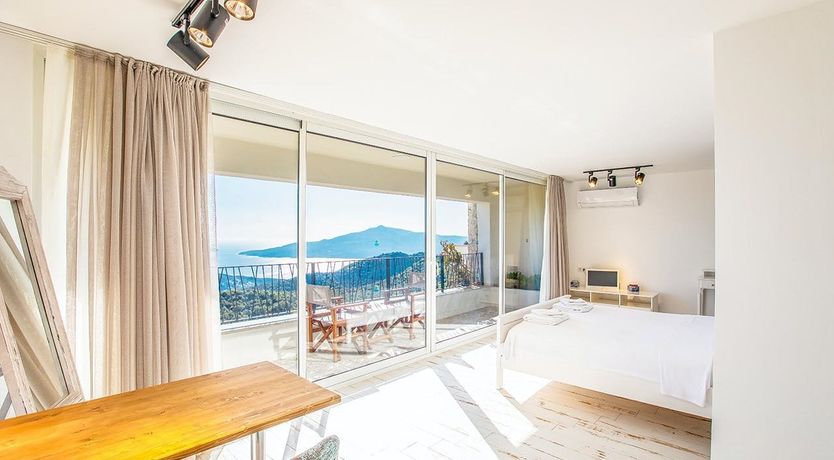 Photo of Cappuccino & Chocolate