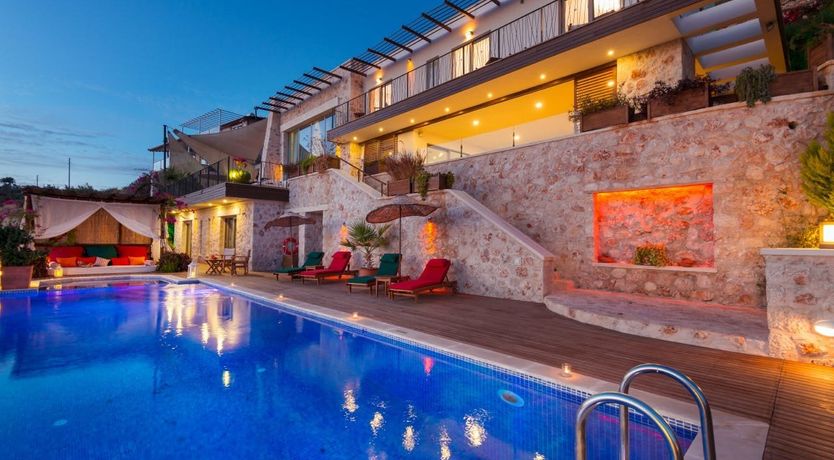 Photo of Cappuccino & Chocolate