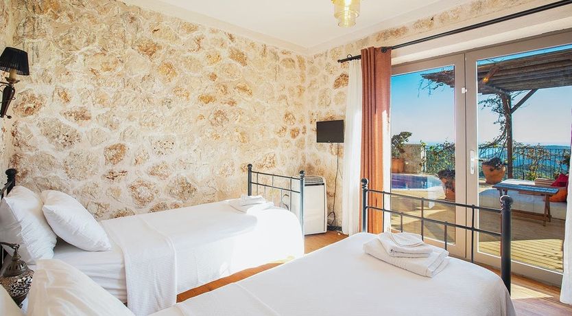 Photo of Cappuccino & Chocolate