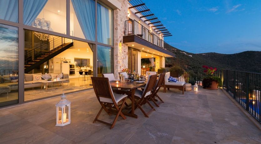 Photo of Cappuccino & Chocolate