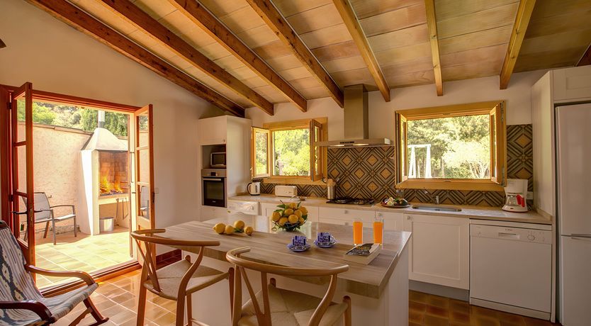 Photo of The Mountain's Retreat