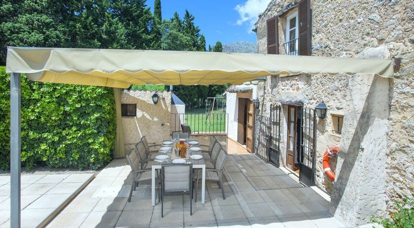 Photo of The Mountain's Retreat