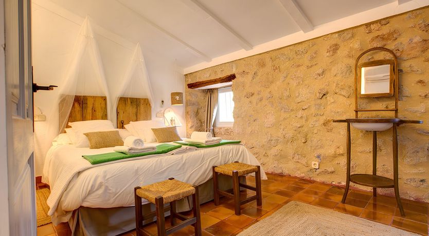 Photo of The Mountain's Retreat