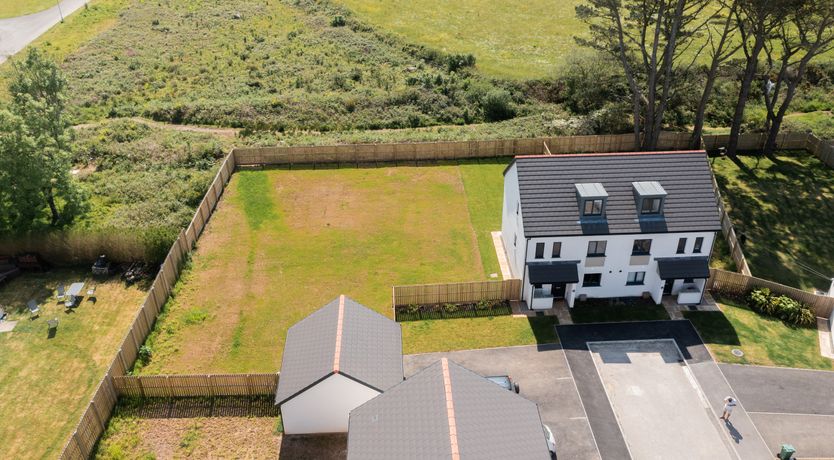 Photo of The Bright House