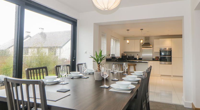 Photo of 2 White Rock Court