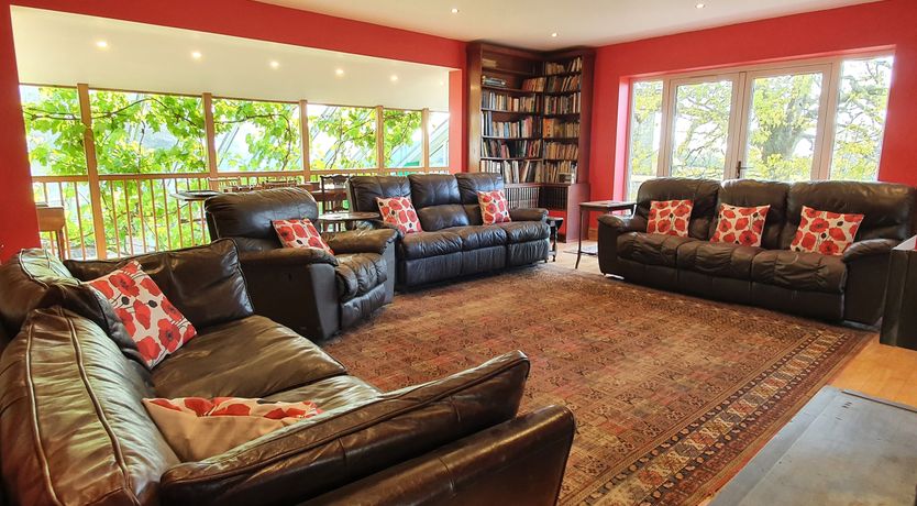 Photo of Cringoed House