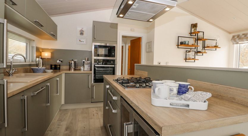 Photo of Amberwood 42