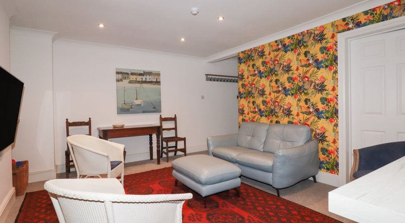 Photo of Melvill Lower Deck