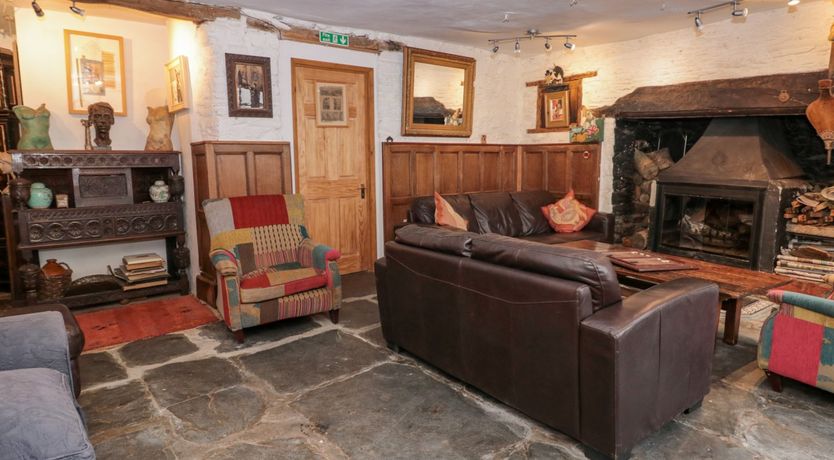 Photo of Manor Farmhouse