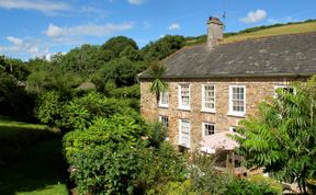 Photo of Manor Farmhouse