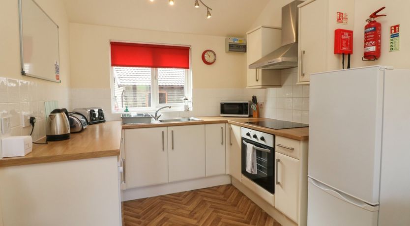 Photo of Chalet Log Cabin L2