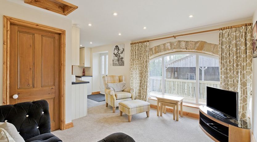 Photo of Tom's Cabin