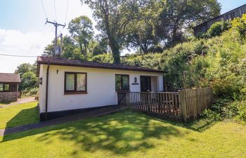 Larchwood Lodge Holiday Cottage