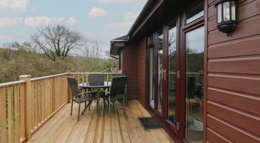 Photo of Chalet Log Cabin C11