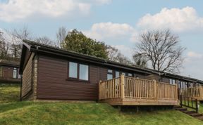 Photo of Chalet Log Cabin L12