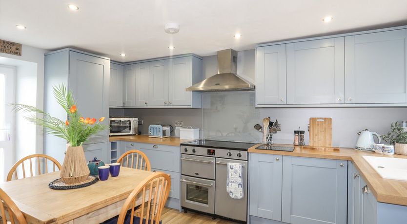 Photo of Tan Y Fynwent